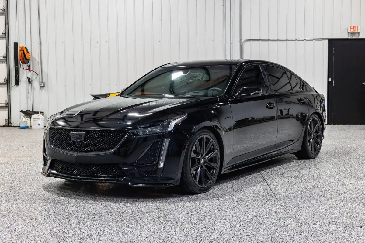 2022 Cadillac CT5 V-Series's photo