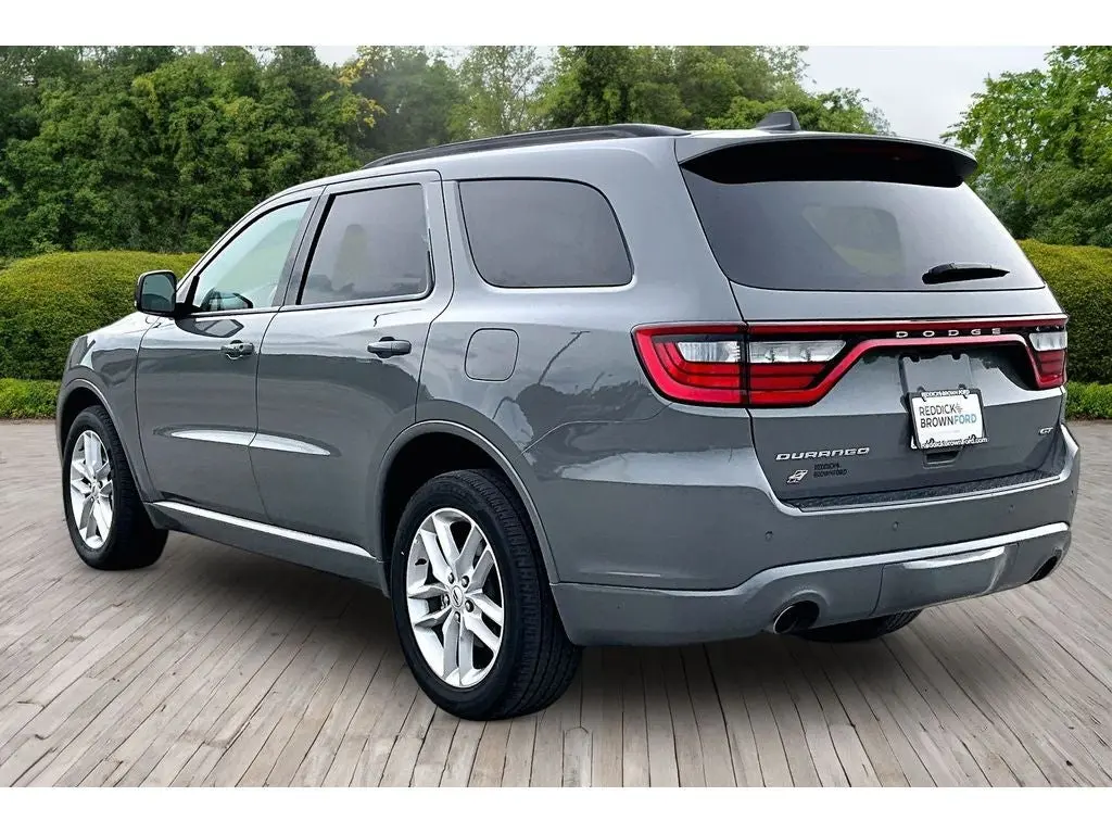 2025 Dodge Durango GT AWD Plus photo 4