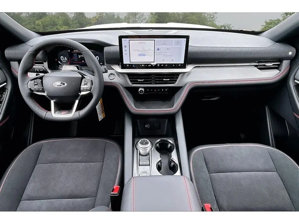 2026 Ford Explorer ST 4WD photo 5