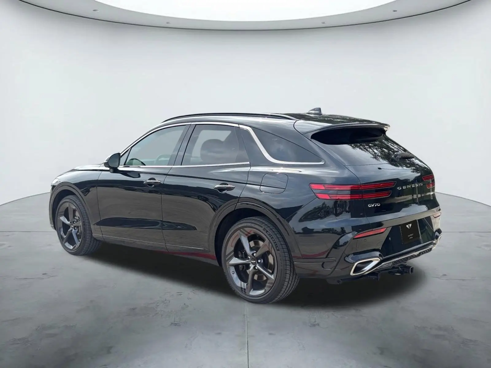 2026 Genesis GV70 3.5T Sport Prestige AWD photo 3