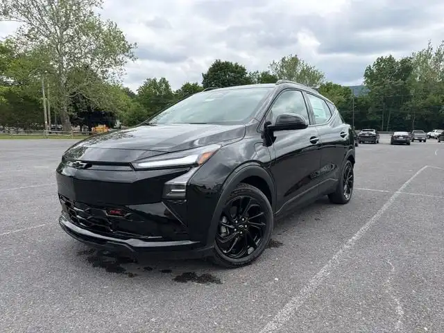 2027 Chevrolet Bolt EV RS Auto's photo