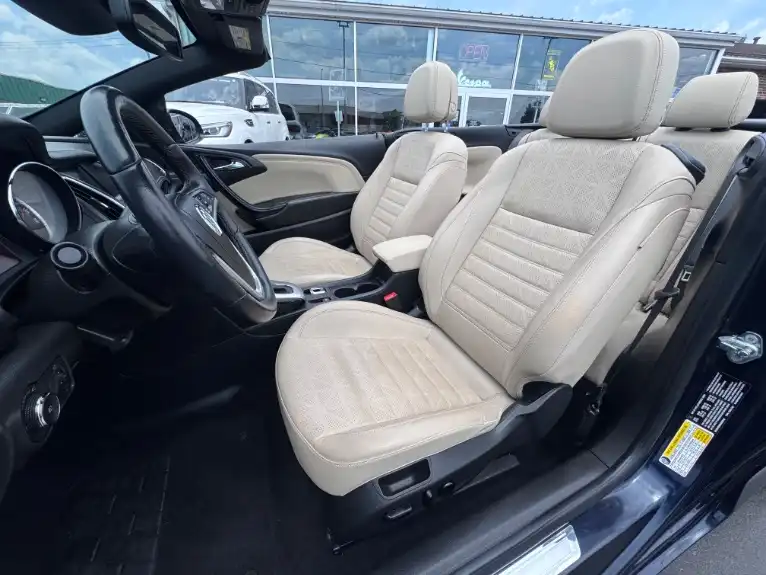 2019 Buick Cascada Premium's photo