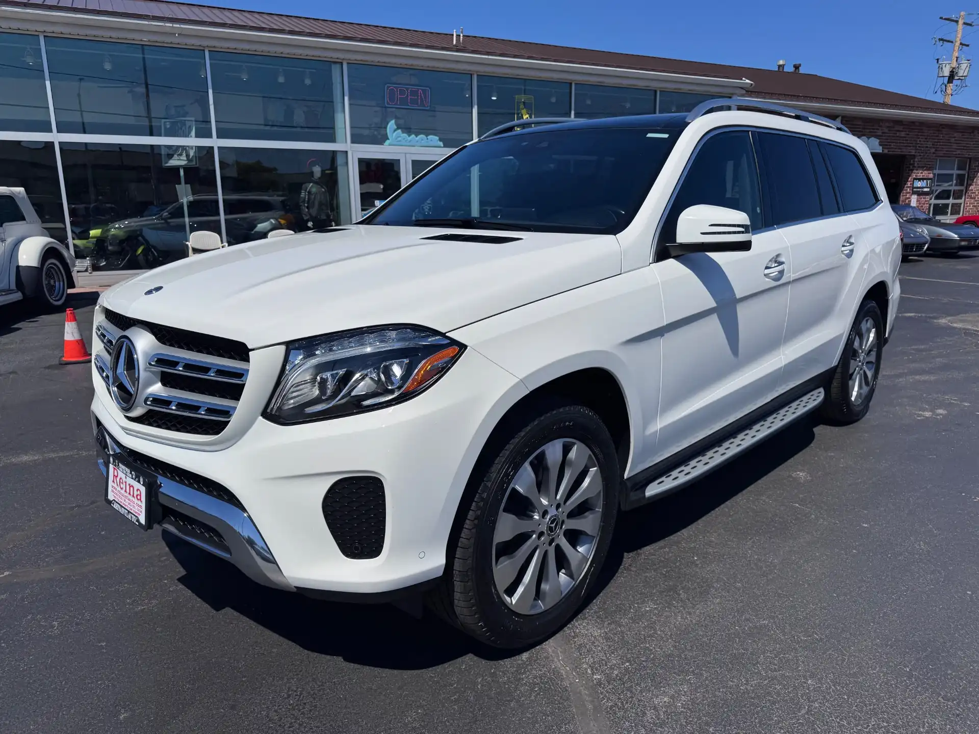 2018 Mercedes-Benz GLS GLS450's photo