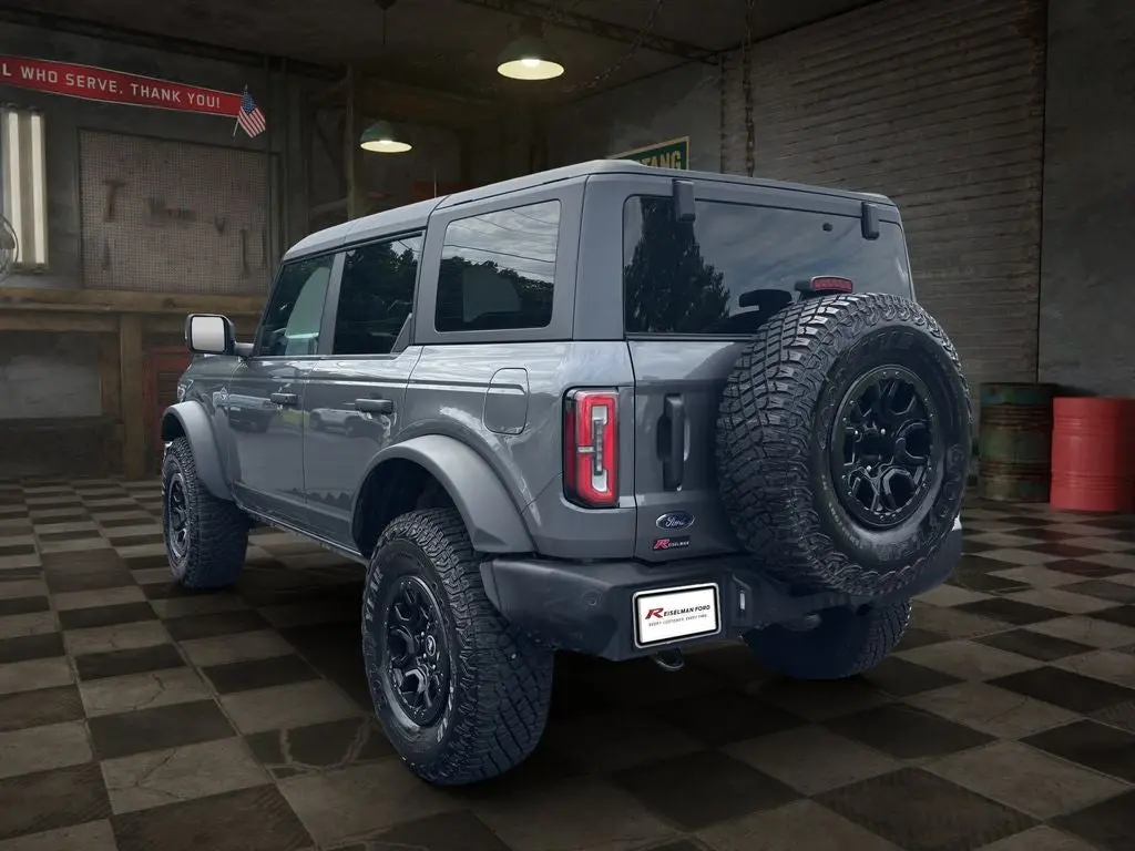 2022 Ford Bronco Wildtrak 4x4 photo 4