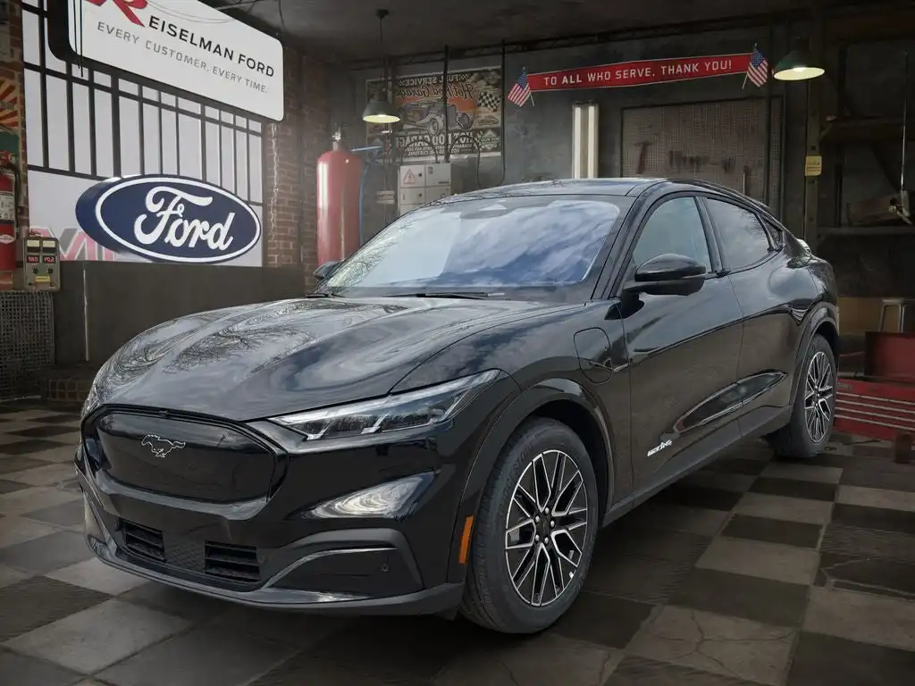 2026 Ford Mustang-Mach-e Premium's photo