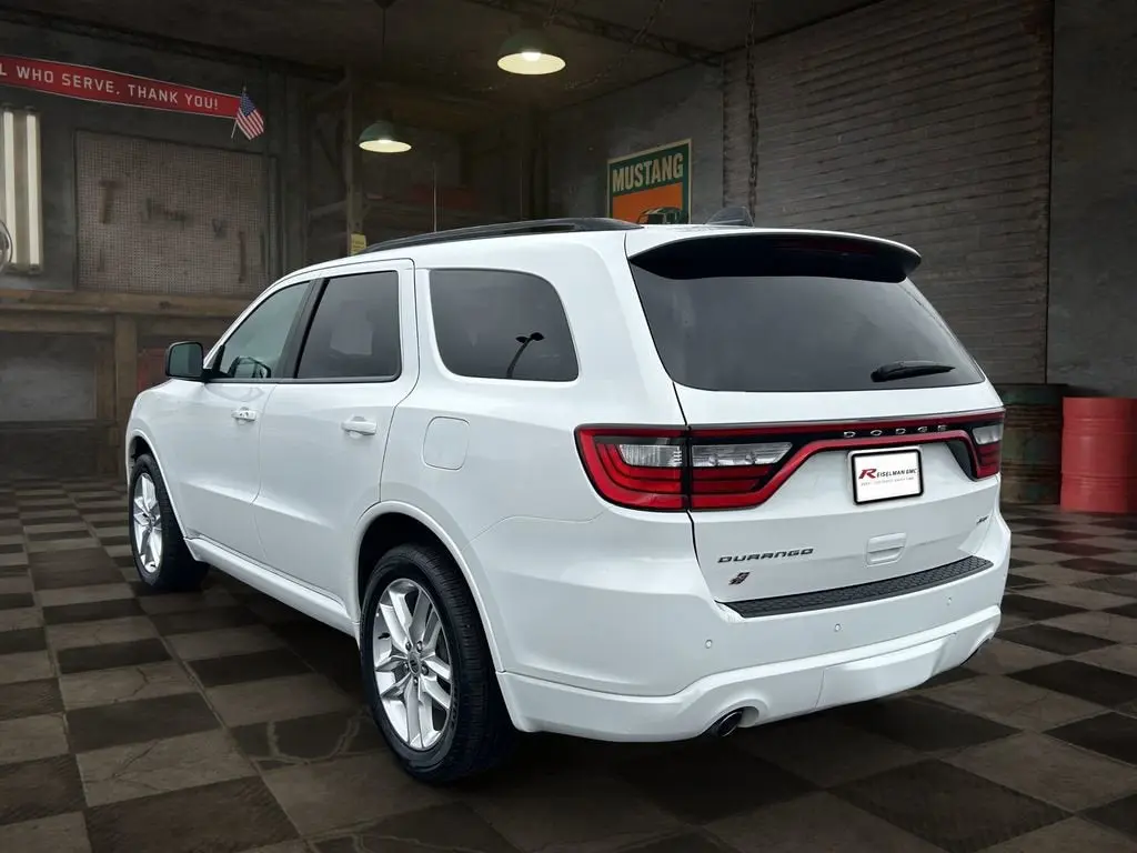 2023 Dodge Durango GT Plus AWD photo 5