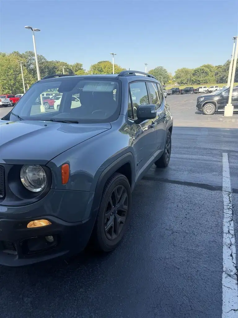 2018 Jeep Renegade Altitude Package FWD's photo