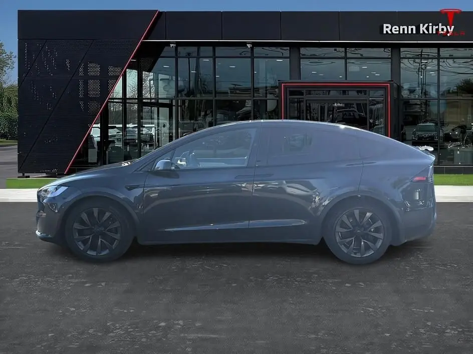 2024 Tesla Model X Long Range photo 4