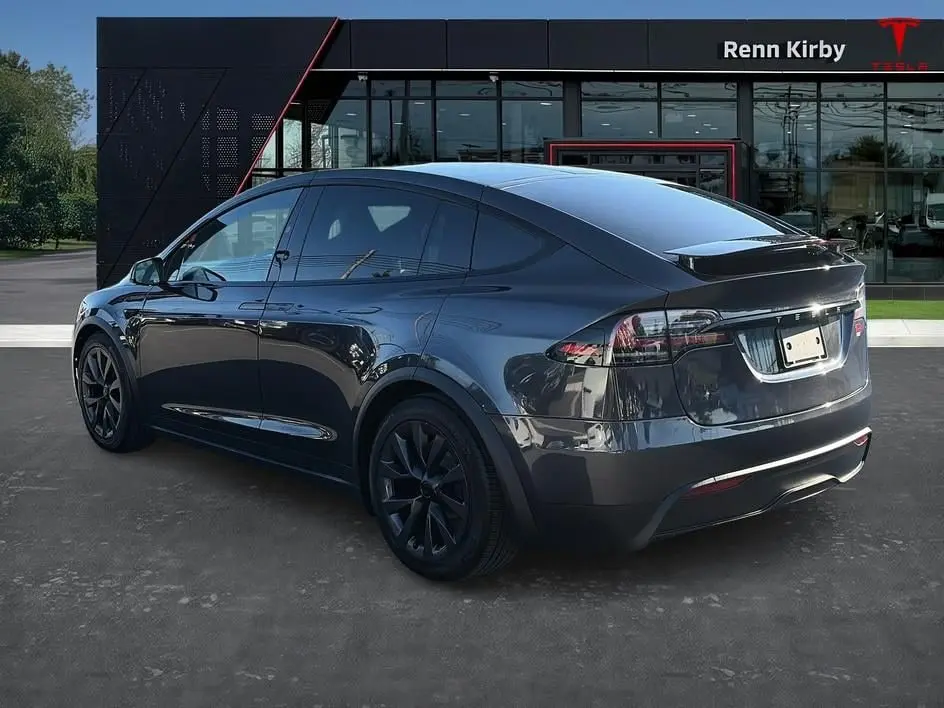 2024 Tesla Model X Long Range photo 5