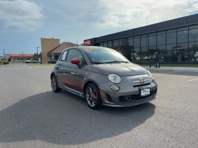 2013 FIAT 500 Abarth's photo