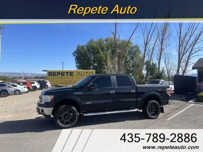2013 Ford F-150 XLT 4WD SuperCrew 145 in's photo