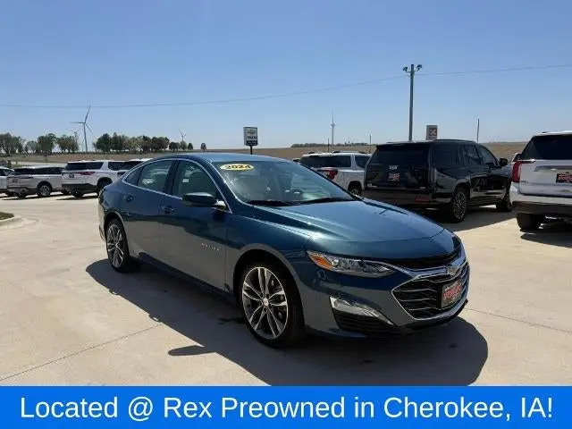 2024 Chevrolet Malibu 2LT photo 3