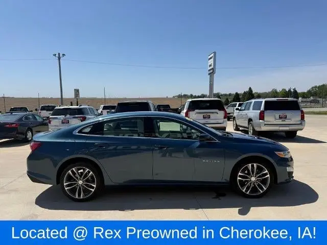 2024 Chevrolet Malibu 2LT photo 4