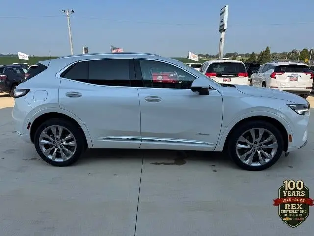 2023 Buick Envision Avenir AWD photo 4