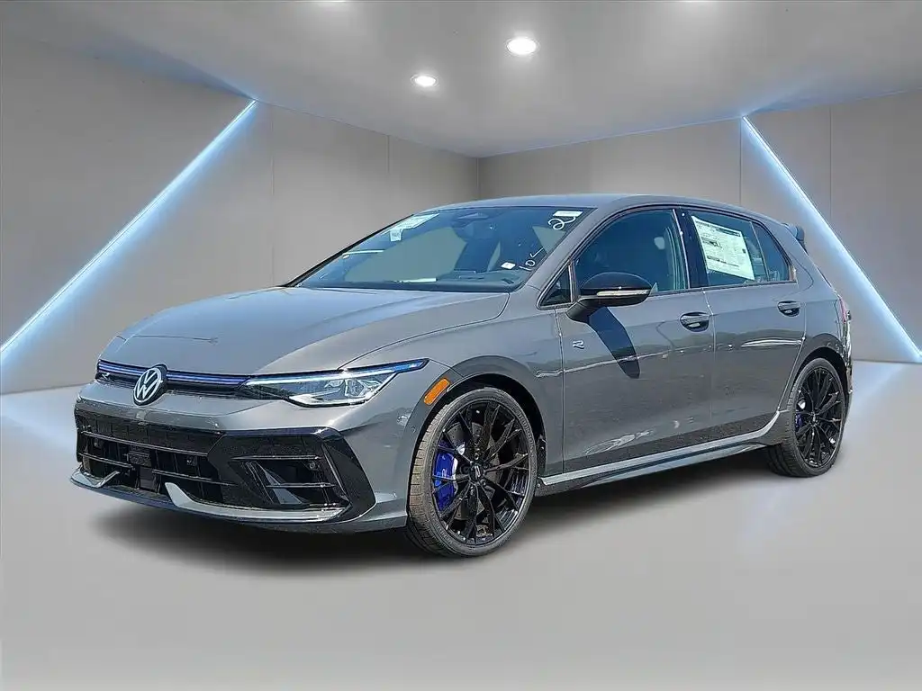 2026 Volkswagen Golf R Golf R 4-door DSG's photo