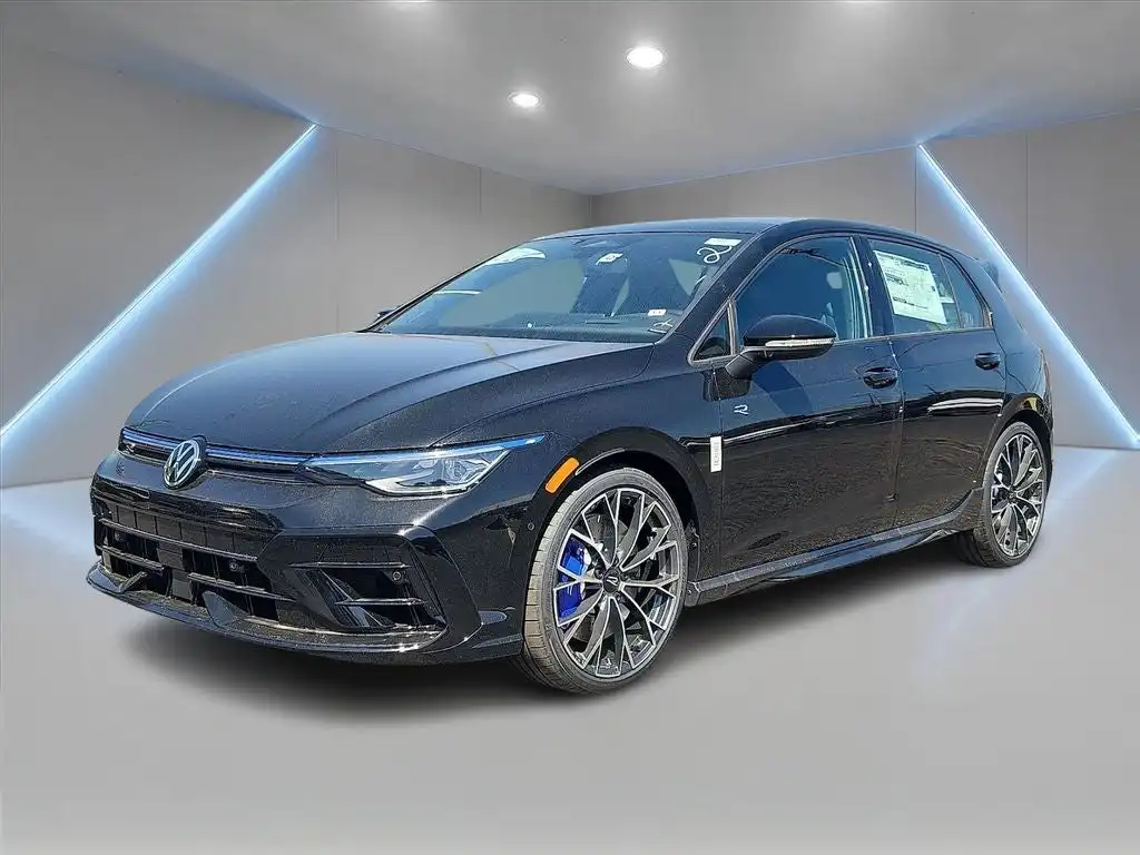 2026 Volkswagen Golf R Golf R 4-door DSG's photo