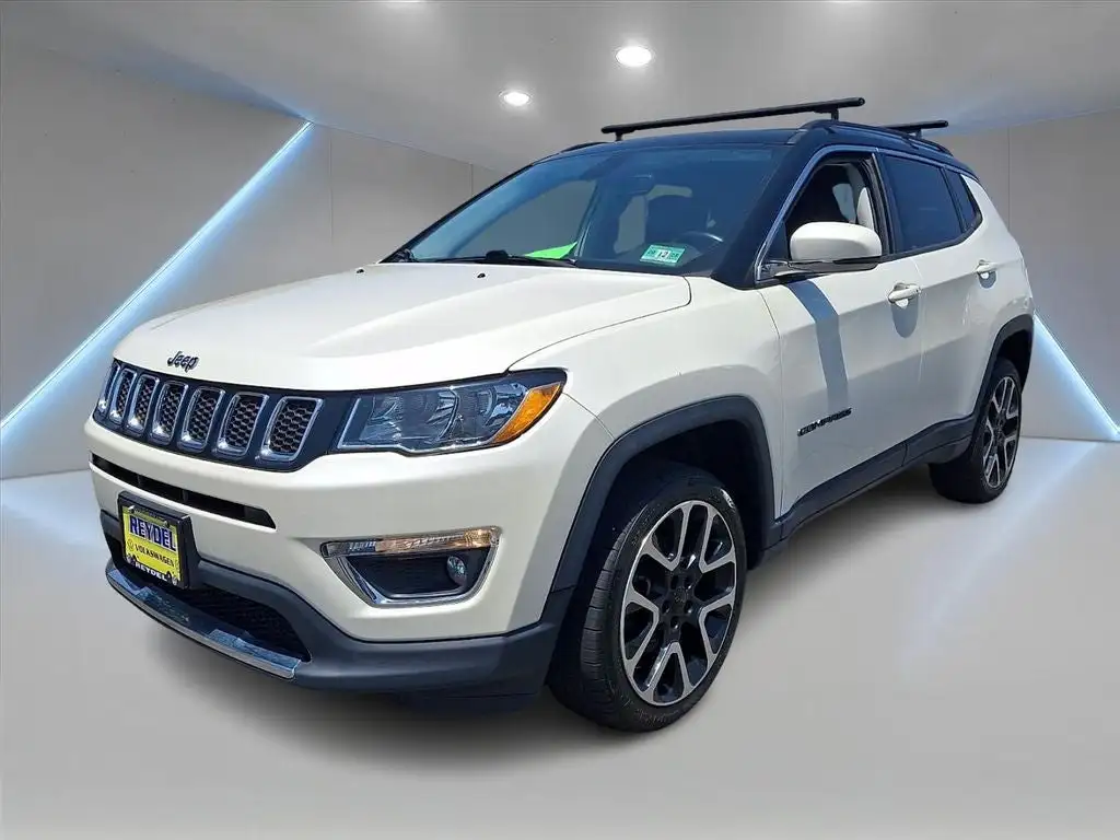 2018 Jeep Compass Limited 4X4's photo