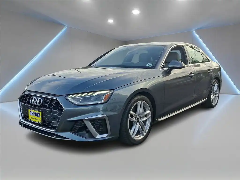 2023 Audi A4 45 TFSI Premium quattro S tronic's photo