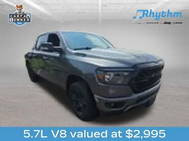 2022 RAM 1500 Big Horn/Lone Star 4WD Crew Cab 5'7's photo