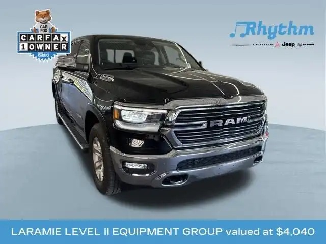 2022 RAM 1500 Laramie 4x4 Crew Cab 5'7's photo