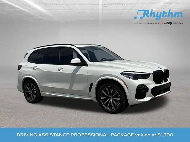 2021 BMW X5 M50i's photo