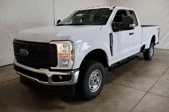 2026 Ford F-250 XL 4x4 SuperCab 8' Box's photo