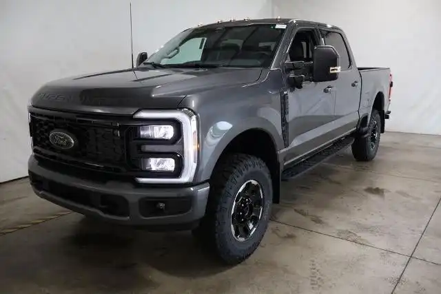 2026 Ford F-250 XLT 4x4 Crew Cab 6-3/4' Box's photo