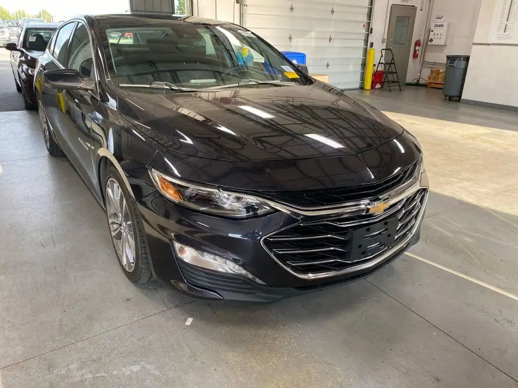 2023 Chevrolet Malibu 1LT's photo