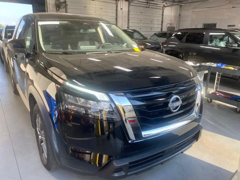 2024 Nissan Pathfinder S 4WD's photo