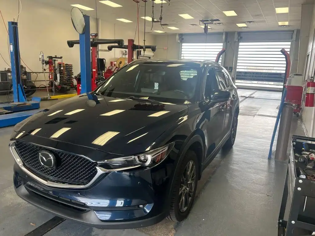2021 Mazda CX-5 Signature Auto AWD's photo