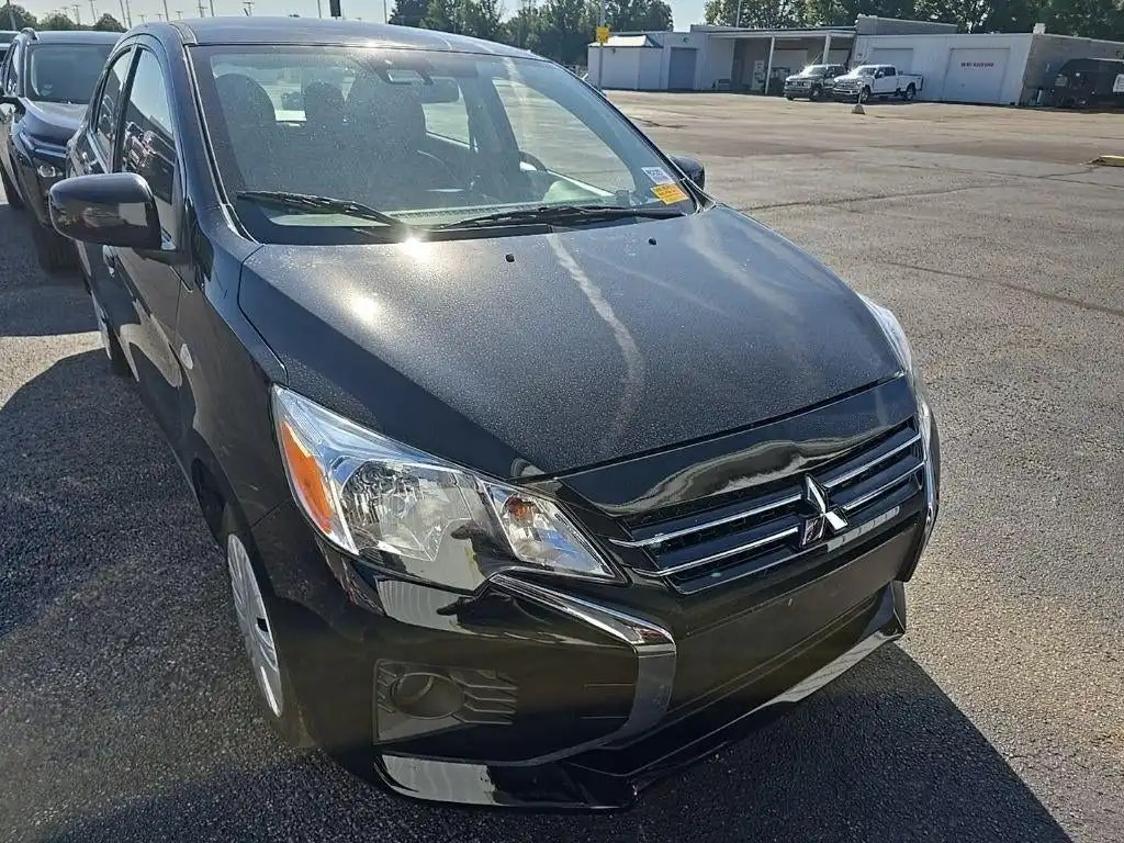 2024 Mitsubishi Mirage ES CVT's photo
