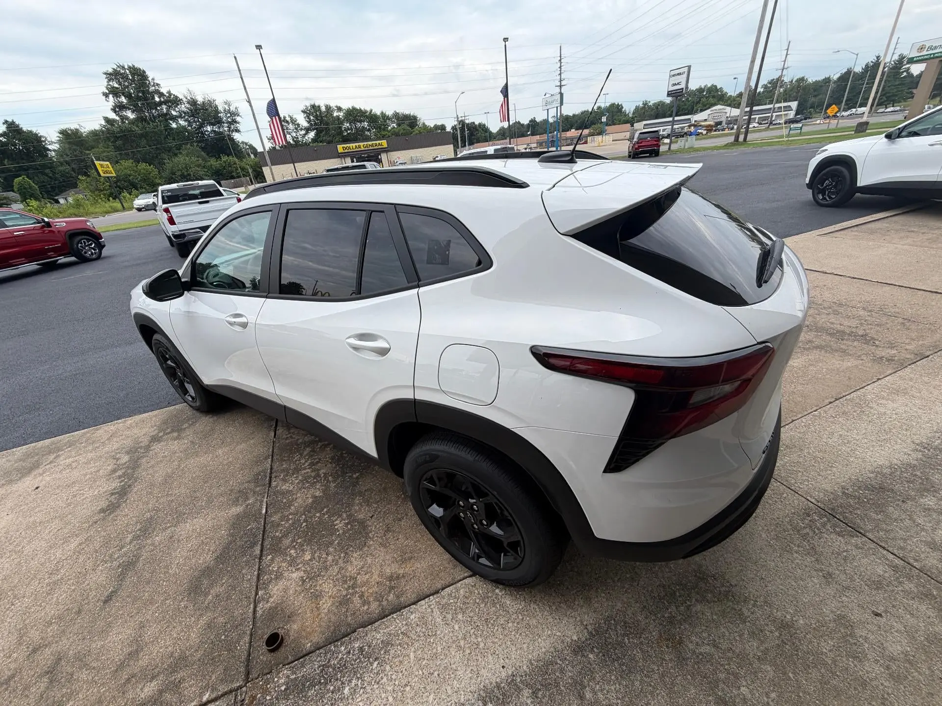 2026 Chevrolet Trax LT photo 3