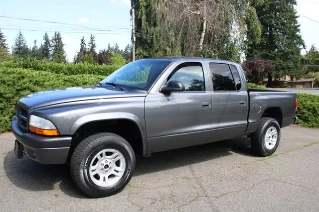 2003 Dodge Dakota Sport 4WD Quad Cab's photo