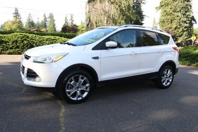 2014 Ford Escape Titanium 4WD's photo