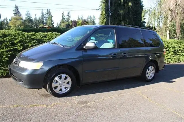 2003 Honda Odyssey EX's photo