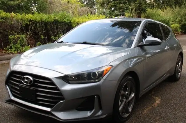 2019 Hyundai Veloster 2.0 Auto's photo