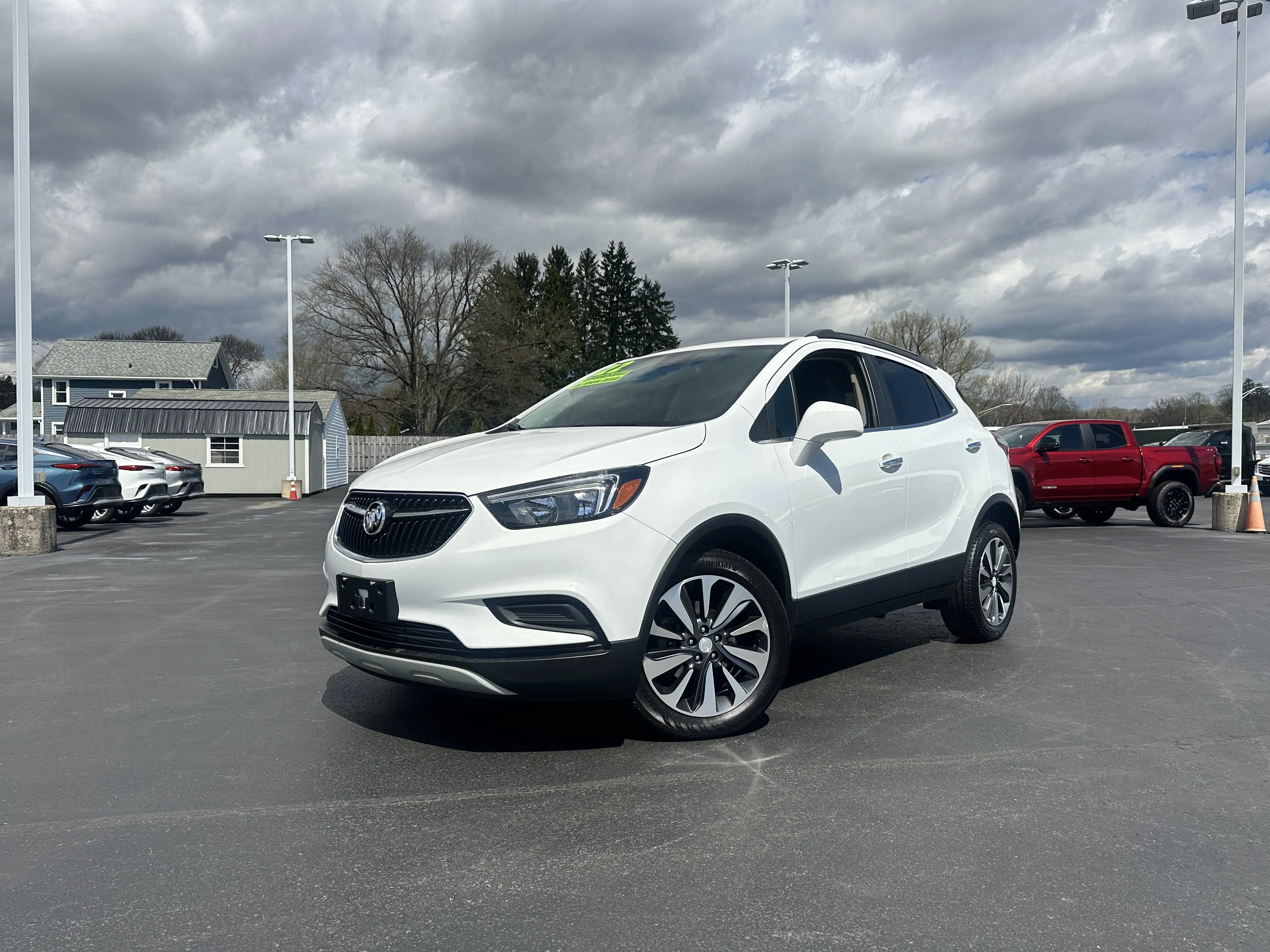 2022 Buick Encore Preferred AWD photo 1