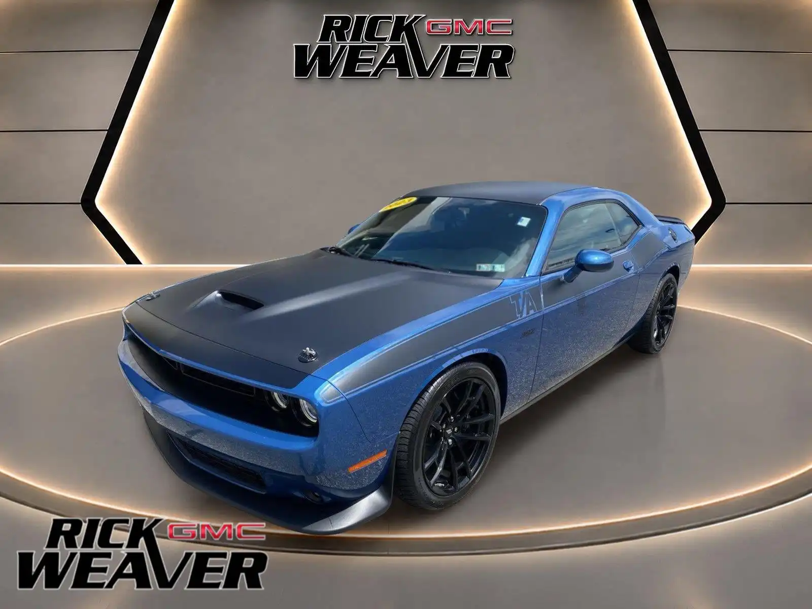 2023 Dodge Challenger R/T Scat Pack's photo