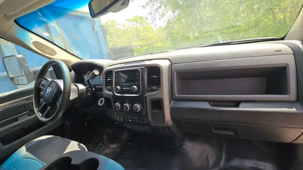 2018 RAM 5500 Chassis Cab photo 5