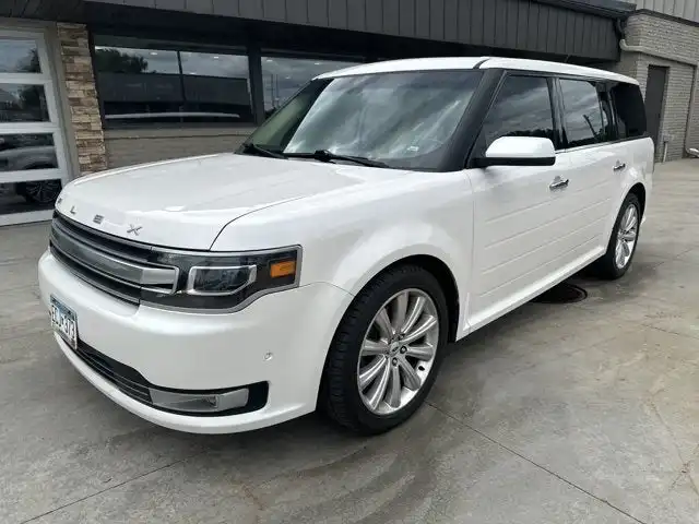 2019 Ford Flex Limited AWD's photo