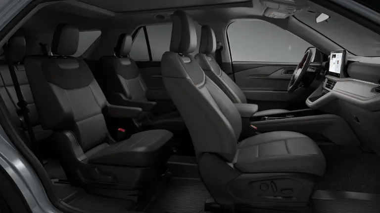 2026 Ford Explorer Active 4WD photo 5