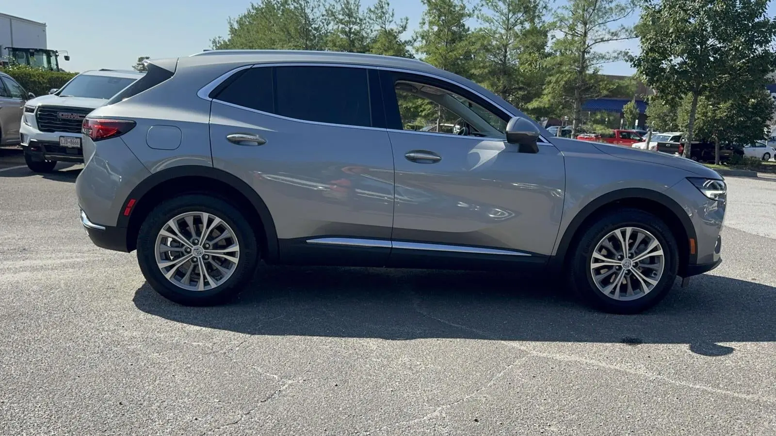 2023 Buick Envision Preferred AWD photo 3