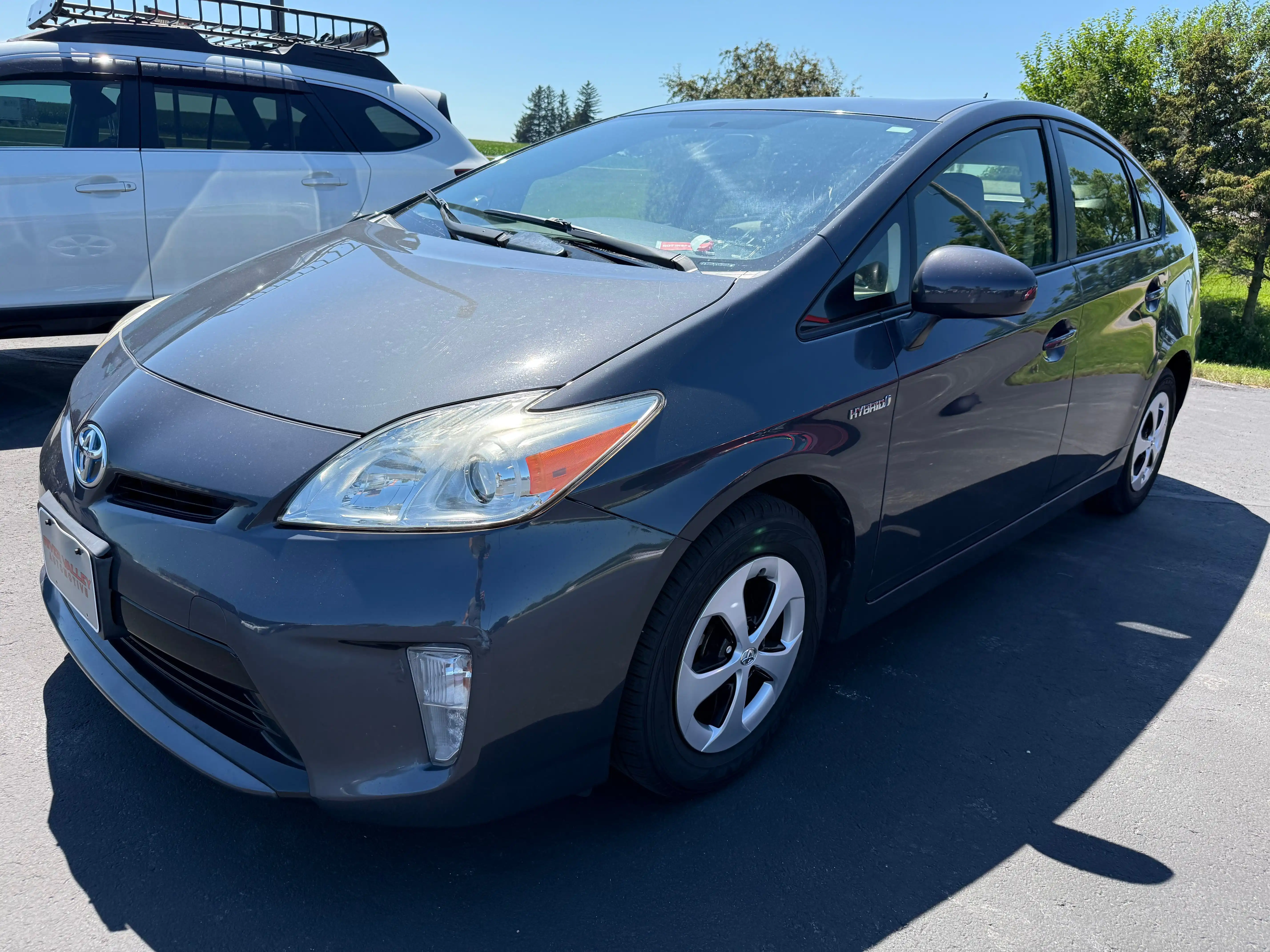 2014 Toyota Prius Three's photo