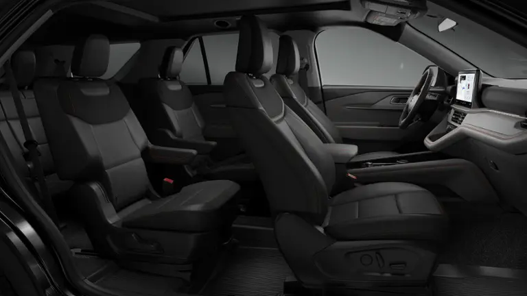 2027 Ford Explorer Active photo 5