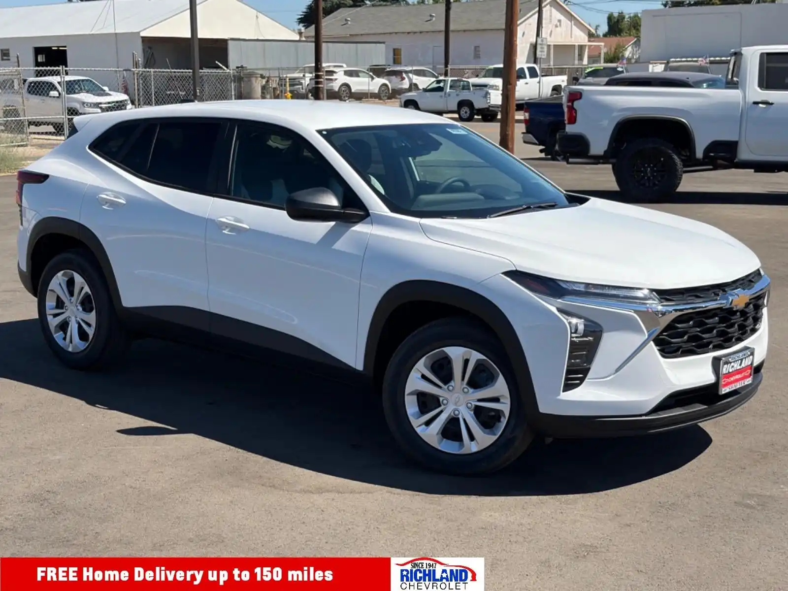 2026 Chevrolet Trax LS's photo