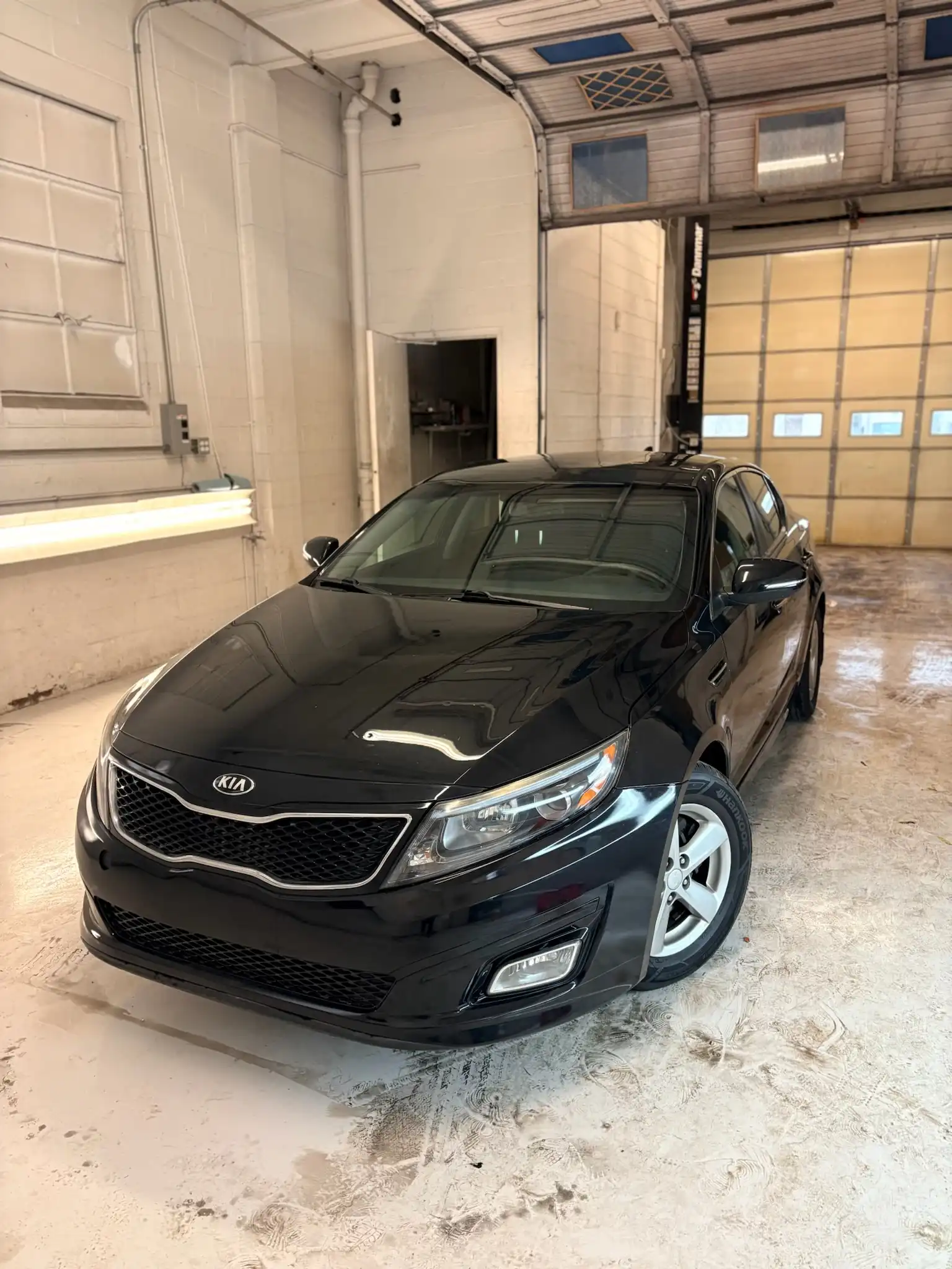 2015 Kia Optima LX AT's photo