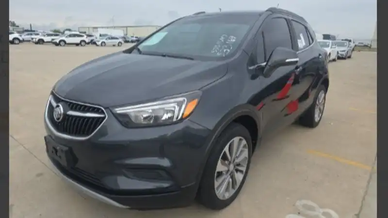 2017 Buick Encore Preferred's photo