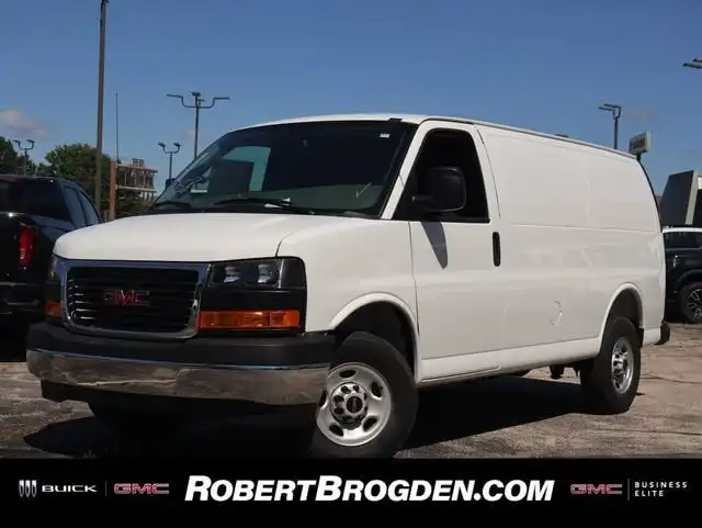 2026 GMC Savana 2500's photo