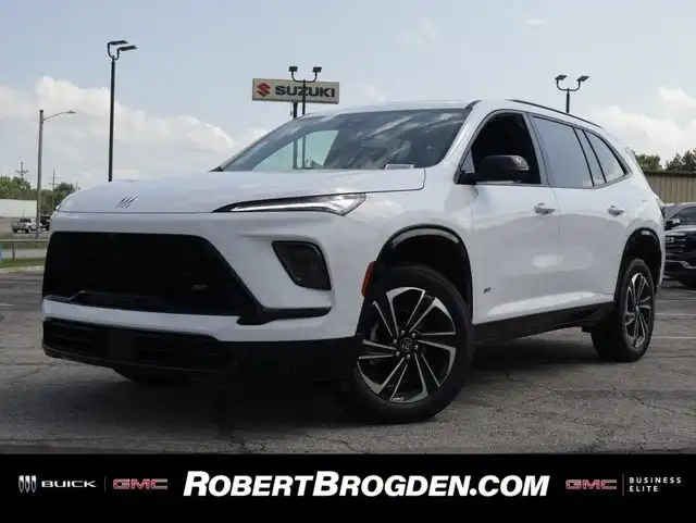 2026 Buick Enclave Sport Touring AWD's photo