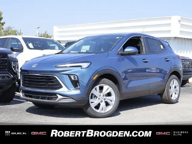 2026 Buick Encore GX Preferred AWD photo 1